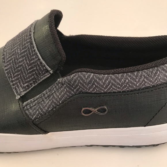 Infinity by Cherokee athletic shoes - Picture 5 of 6